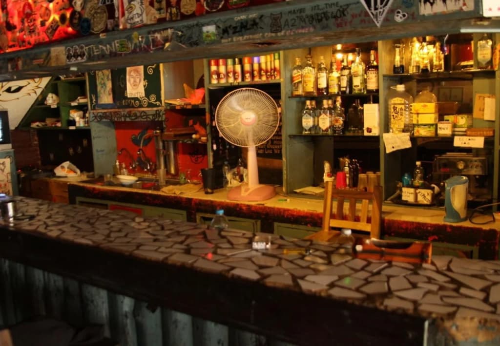 The Overstay Art Hostel - photo 27