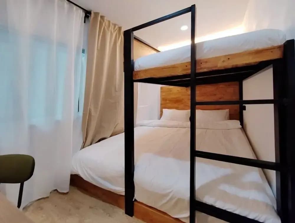 The Motuga Hostel Bangkok - photo 5