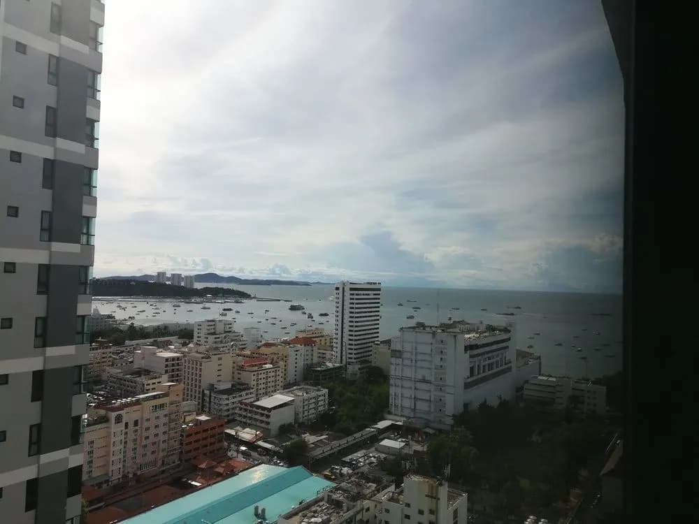 The Base Pattaya by Avi - photo 8