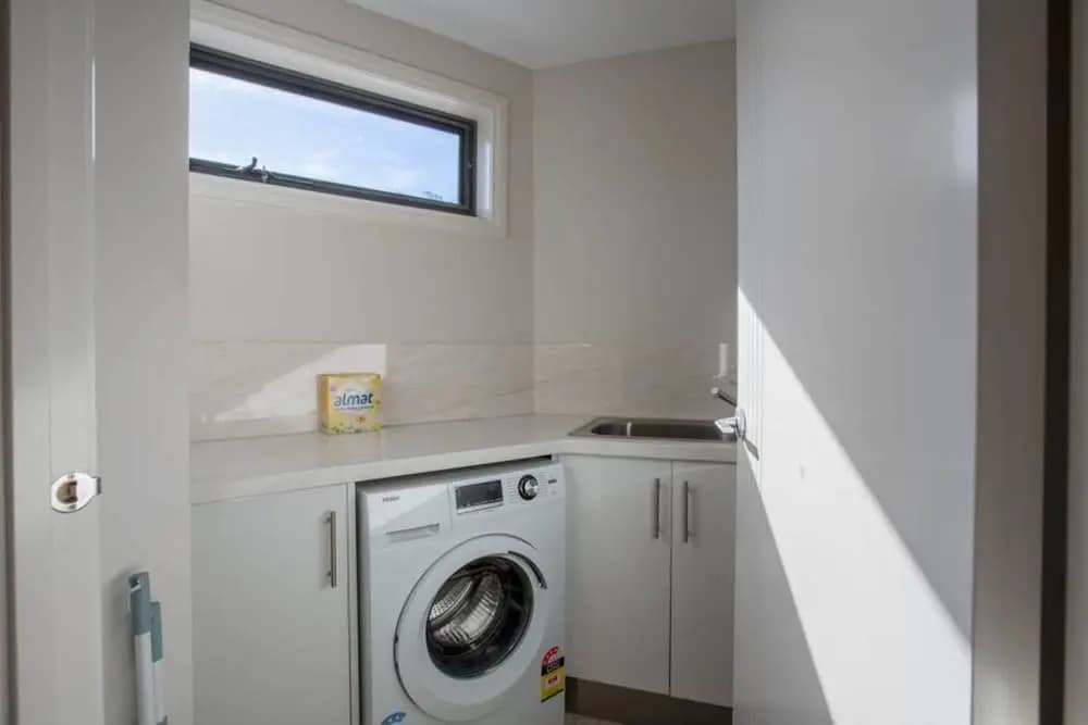 70 Greenbell Doncaster - main photo