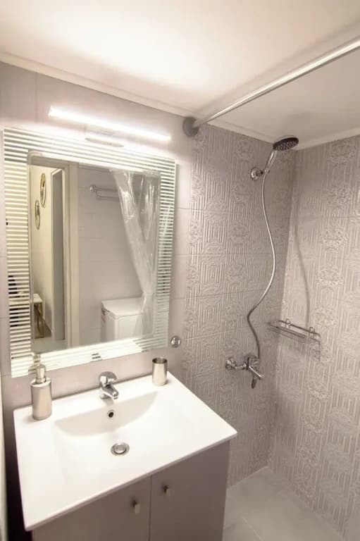 Urban Ceramic Apartment by GHH - photo 7