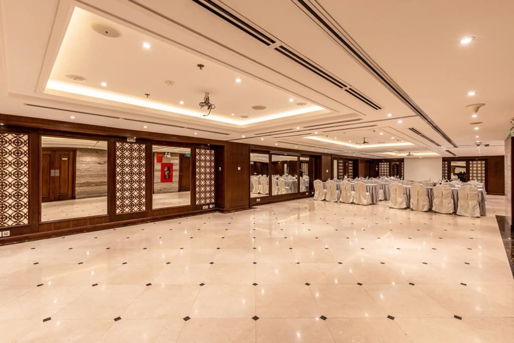 The Lapis Hotel - photo 15