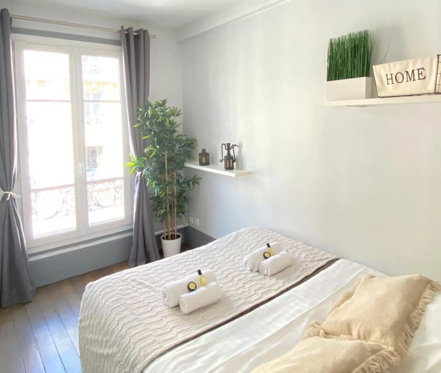 827 - Champ de Mars - Appartement parisien - photo 2