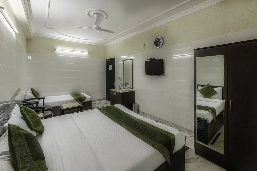 Treebo Trend Singh Sons Karol Bagh - photo 7