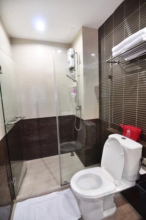 ZEN Rooms Surawong - photo 14