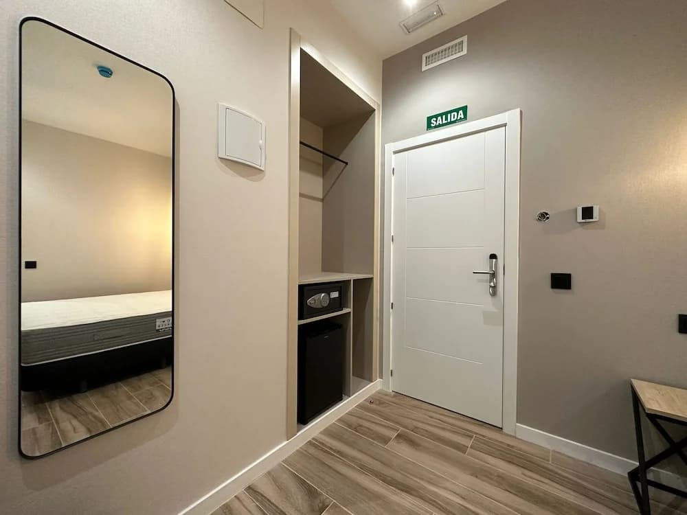 CC Opera Suites - photo 2