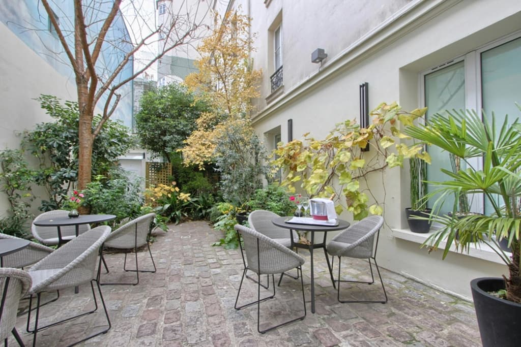 Hôtel A La Villa des Artistes - photo 19