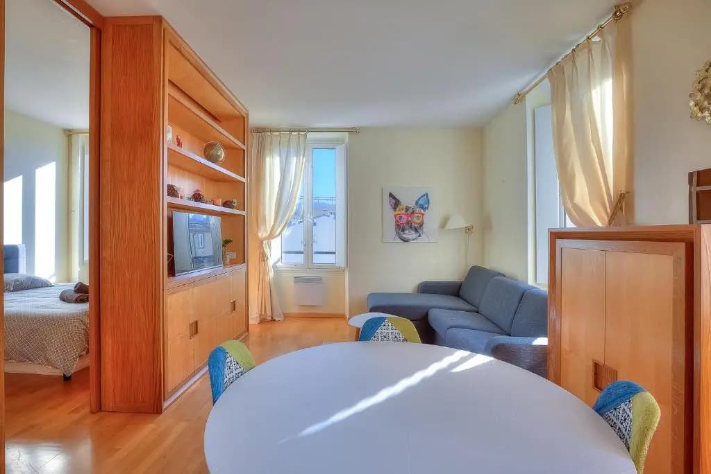 Lumineux Appartement- Carre d'or- Proche mer - photo 5