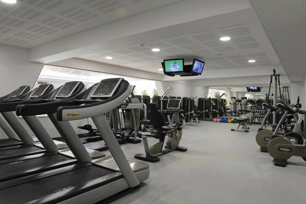 Altis Grand Hotel - photo 25