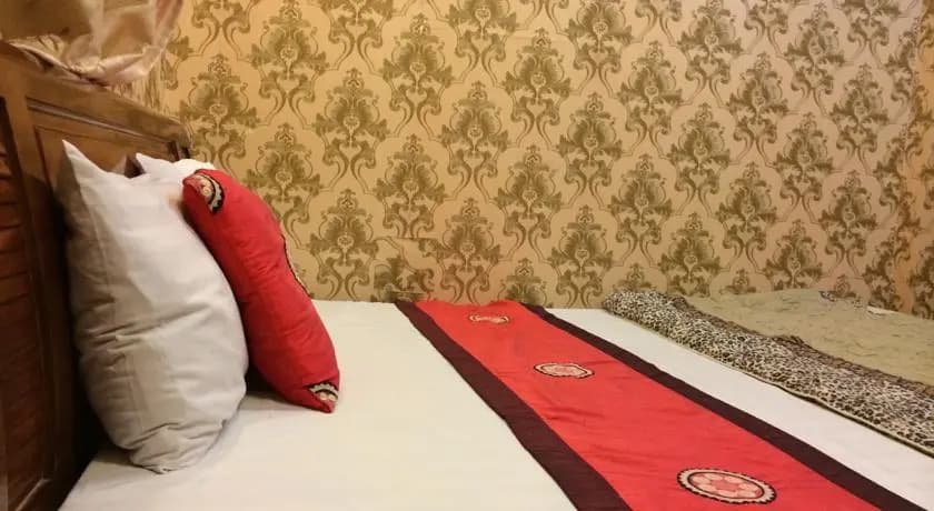 Van Hoa Hotel - photo 8