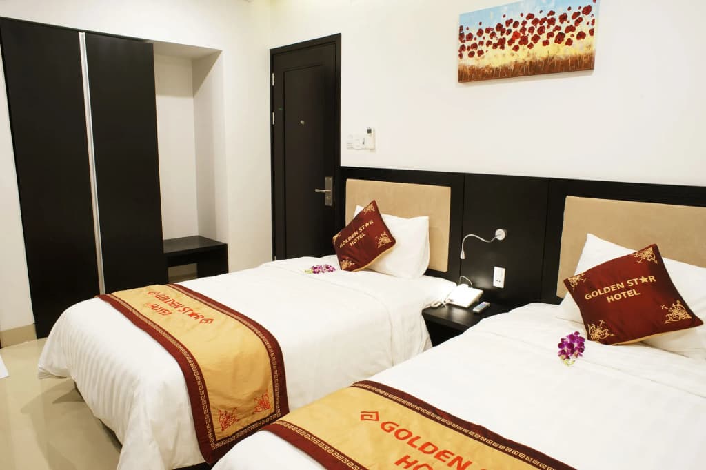 Golden Star Hotel - photo 3