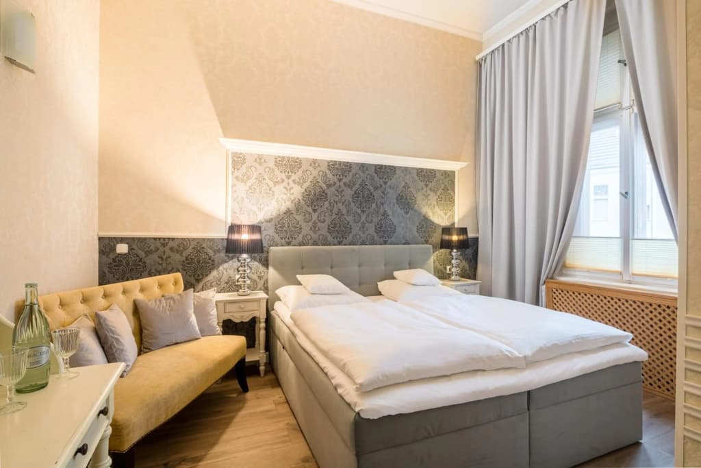 Hotel Augusta - photo 4