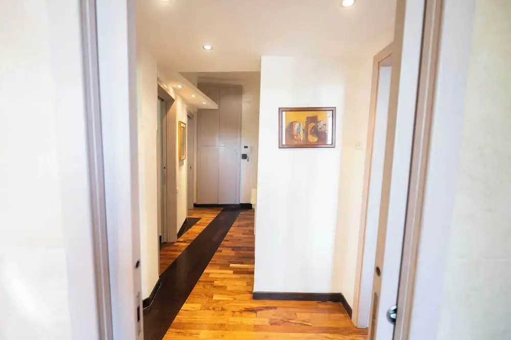 Testaccio Luminous And Large Apartment - photo 10