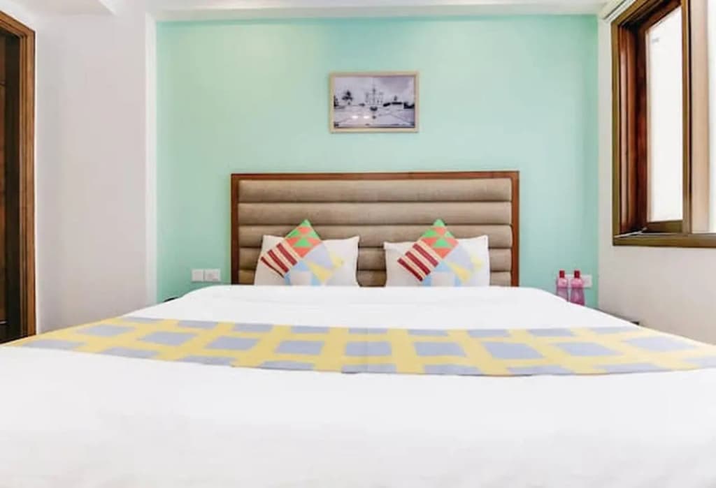 Downtown Travelodge Delight - photo 2