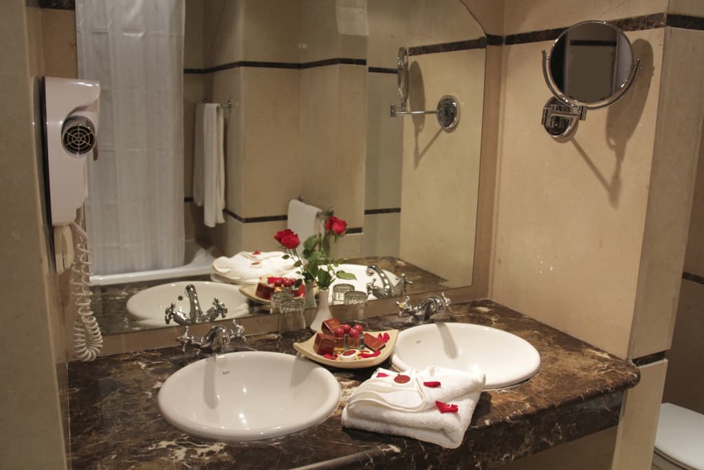 Hotel Imperial Plaza - photo 9