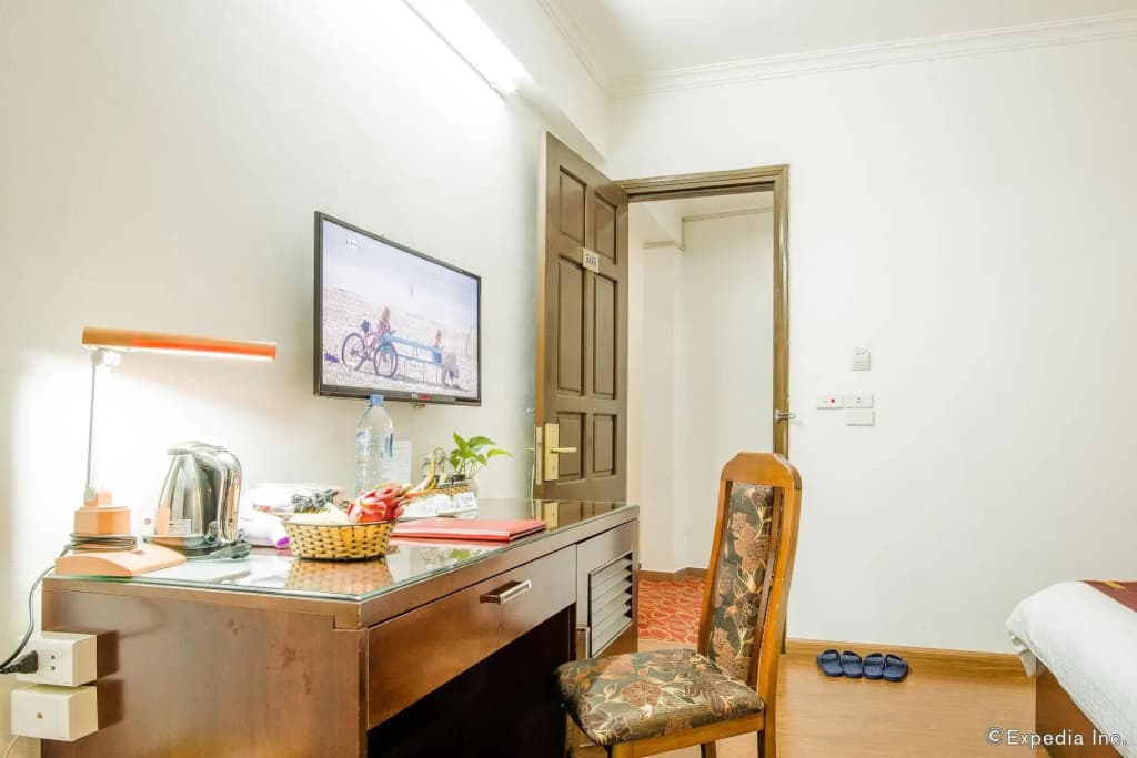 Aontel Grand Hotel - photo 3
