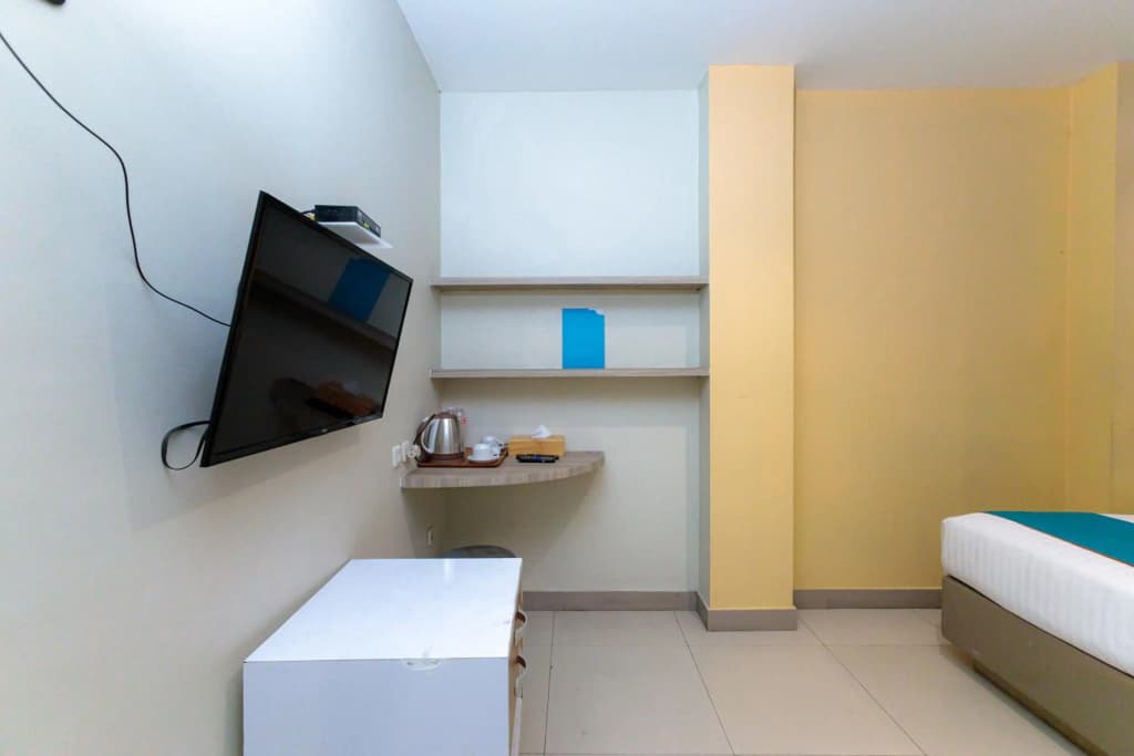 OYO 3735 Liv Hotel - photo 23