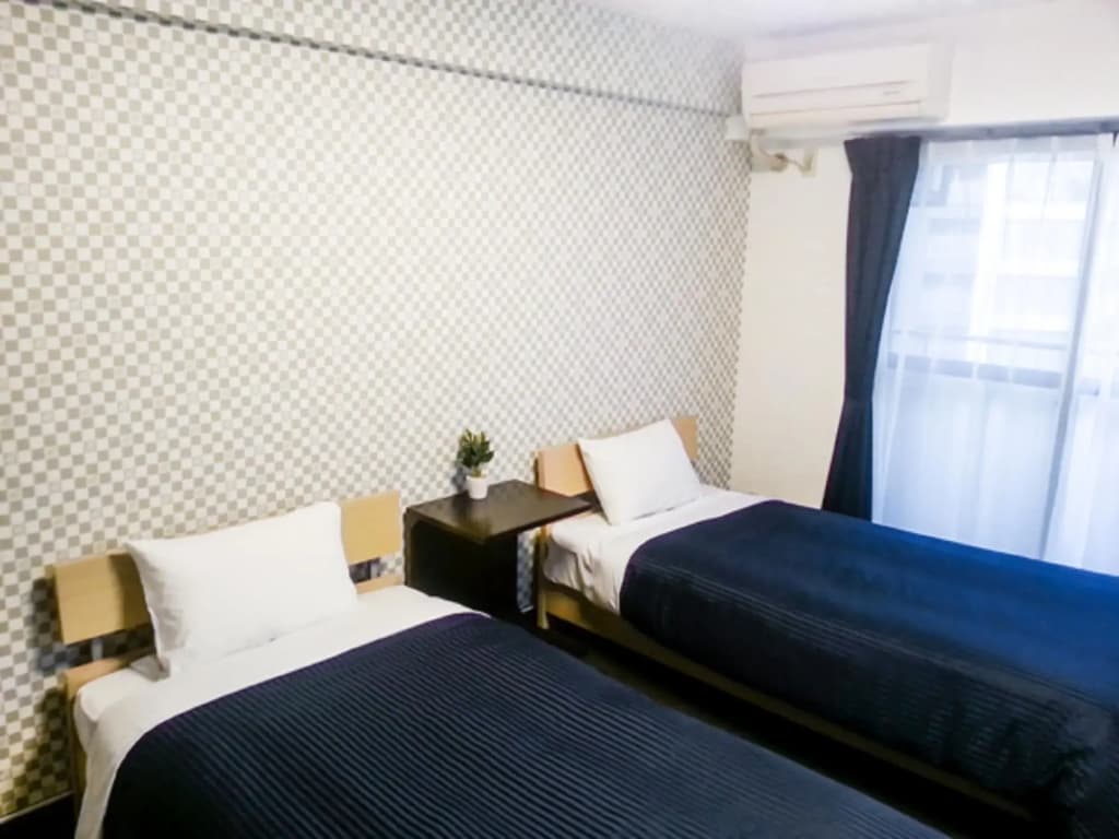 Hotel Livemax BUDGET Fuchu - photo 4