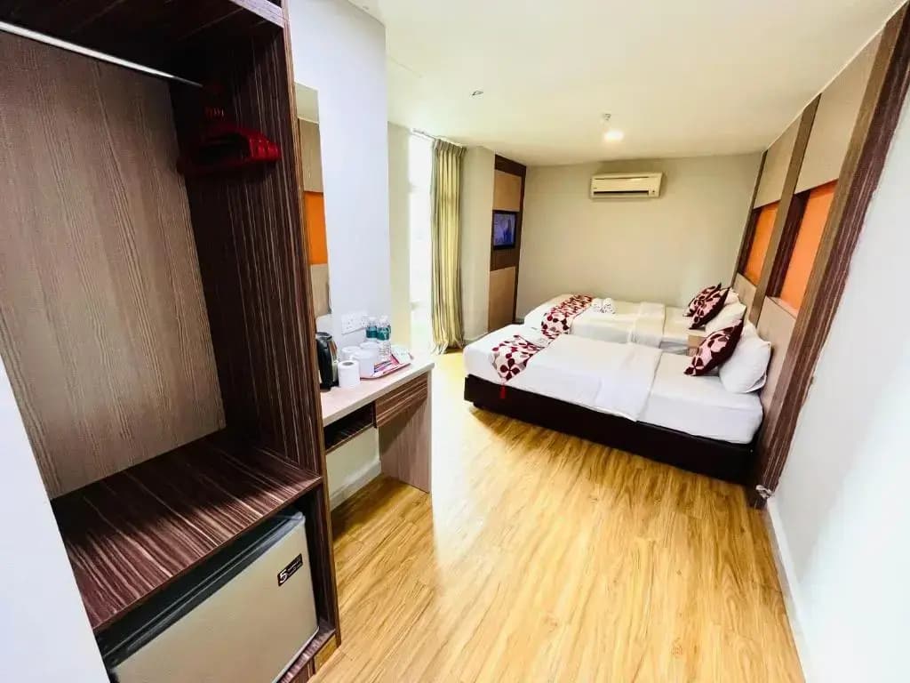 Sky Hotel @ Pudu - photo 4
