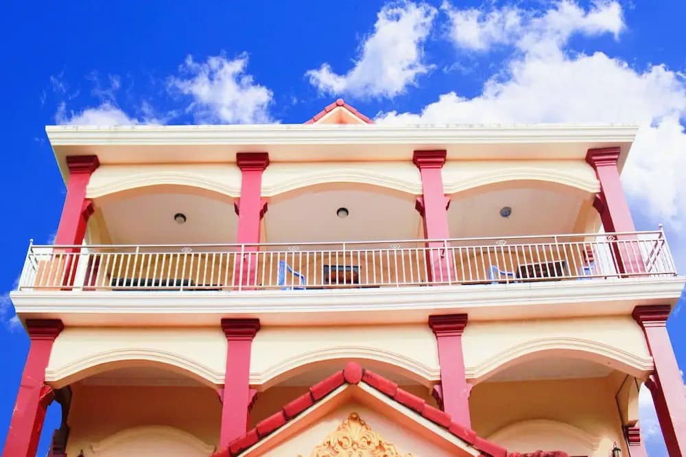 Hagios Global Guesthouse - photo 1