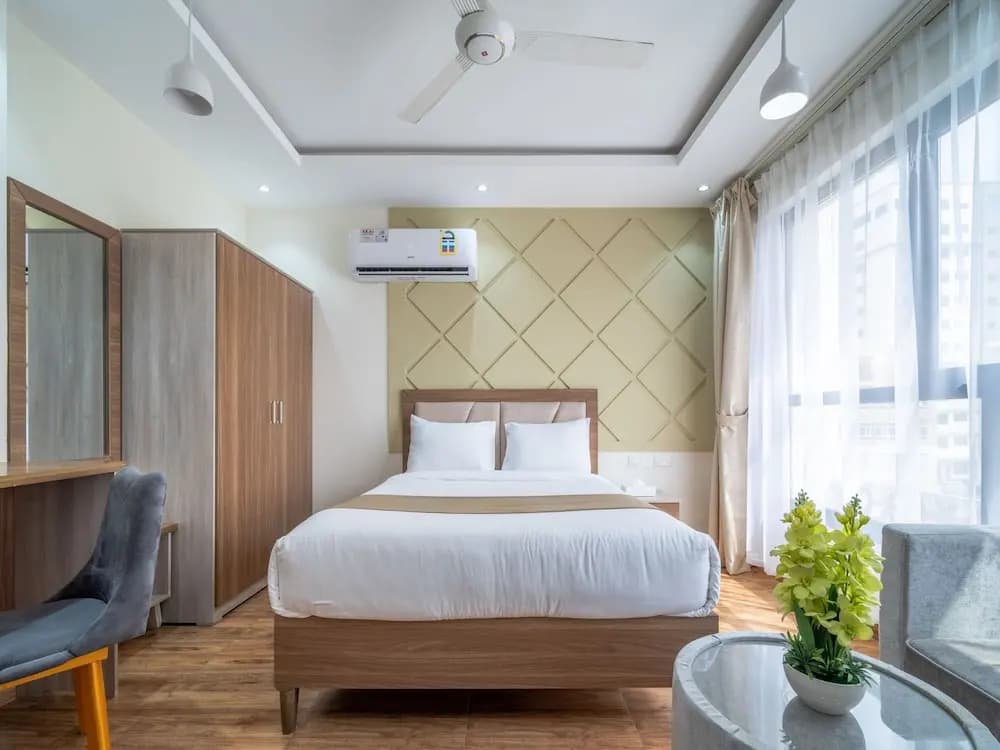OYO Townhouse 156 Rose Hotel Apartments. - photo 6