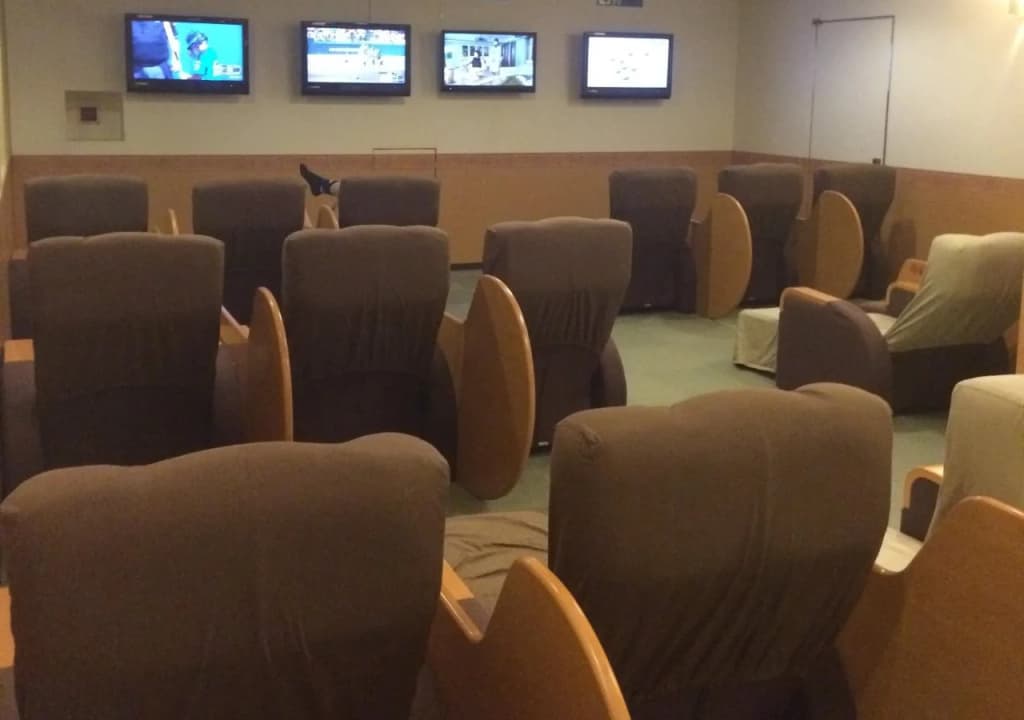 Men's only Capsule Hotel Asahi Plaza Shinsaibashi - photo 18