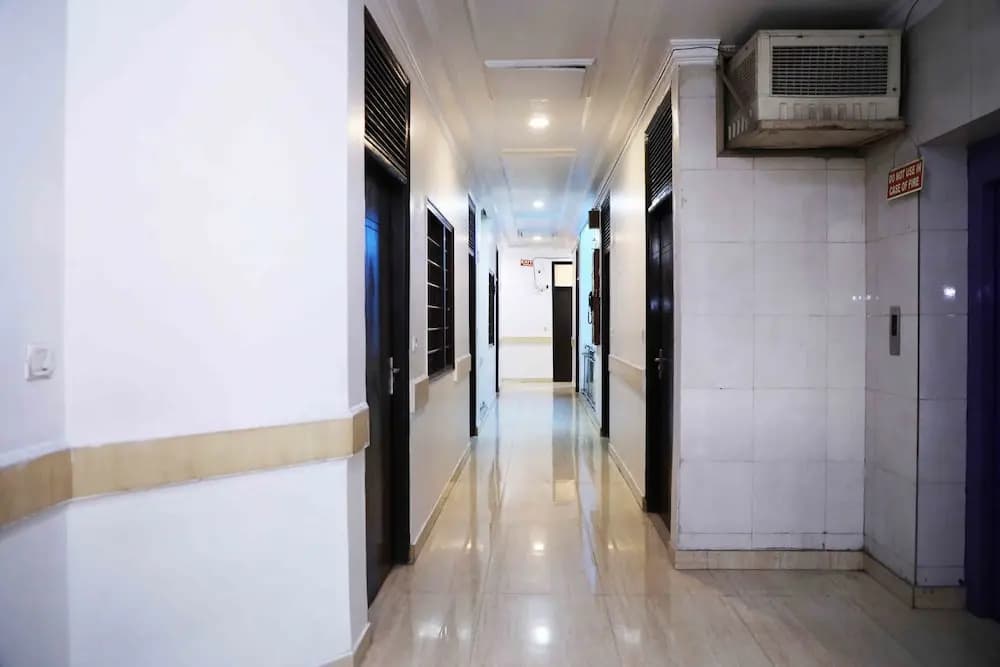 Hotel Kumar Palace - photo 11