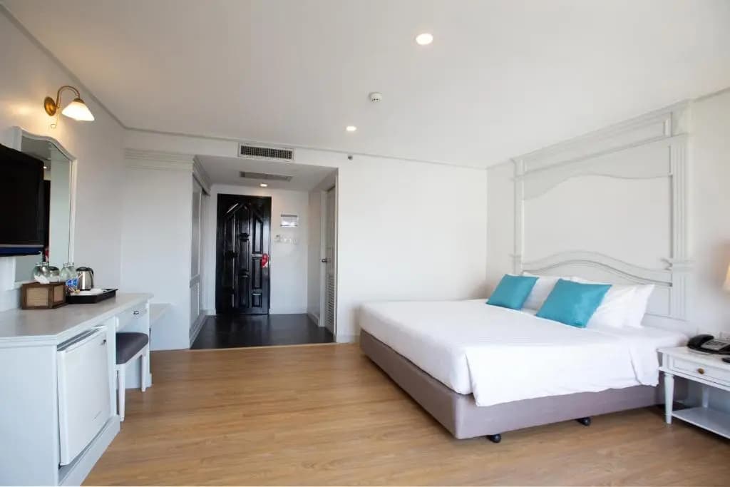 CH Hotel - photo 44