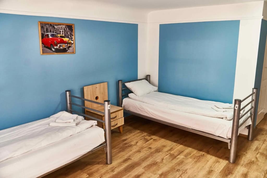 Center Hostel And Guest House - photo 2