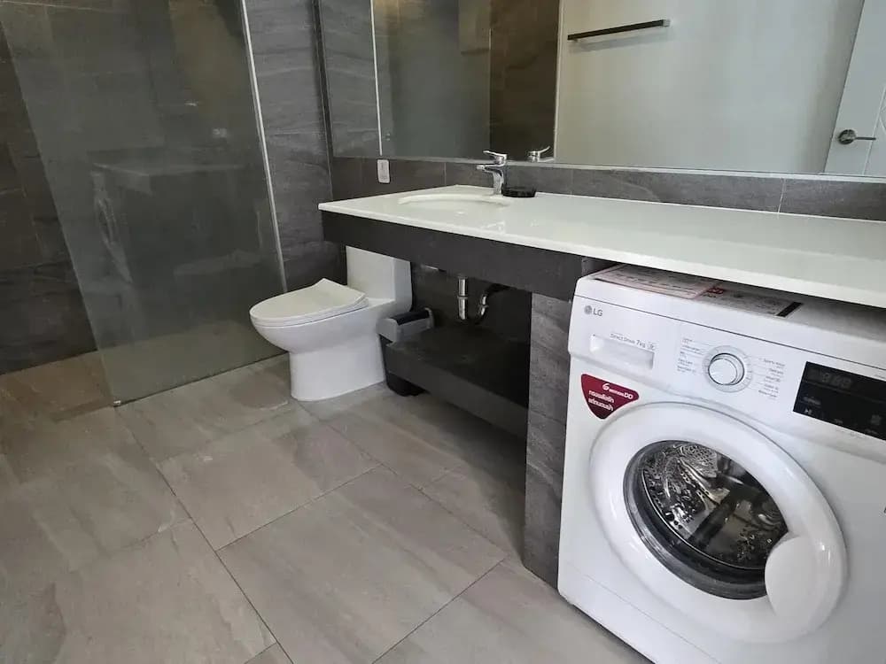 Skyline Serenity  1Bed T2-721 - photo 2