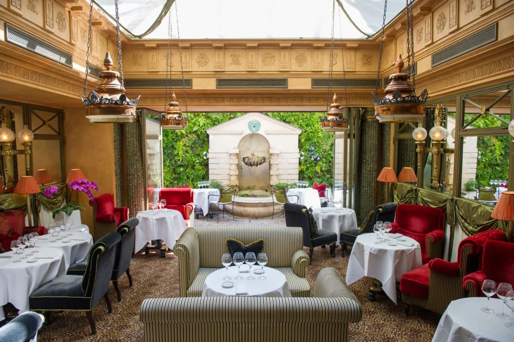 L'Hotel - photo 30