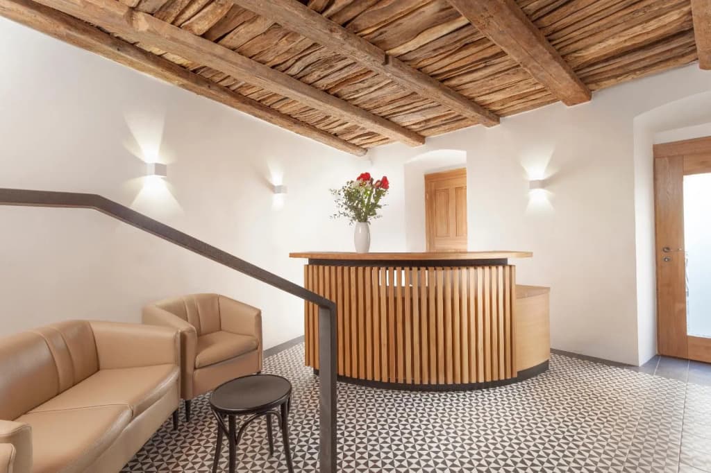 Hotel At the White Lily - photo 14