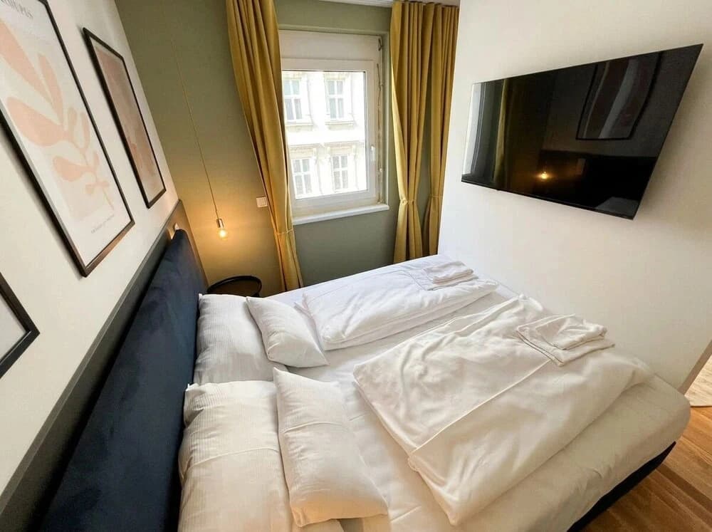 Premium Apartments with Air Conditioning - Dovers Yard - photo 1