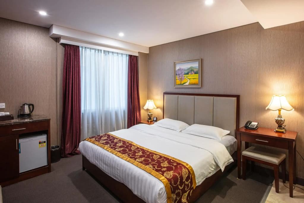 Megaboom City Hotel - photo 4