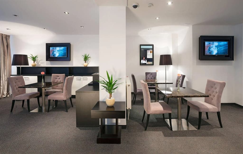Bastion Hotel Budapest - photo 16
