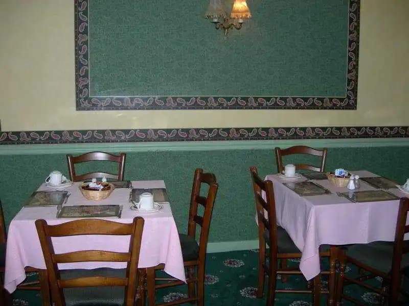 Hallam Hotel - photo 8