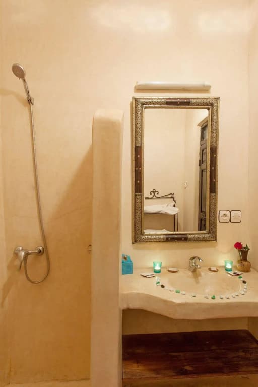 Dar Kamar Zamane - Adults Only - photo 8