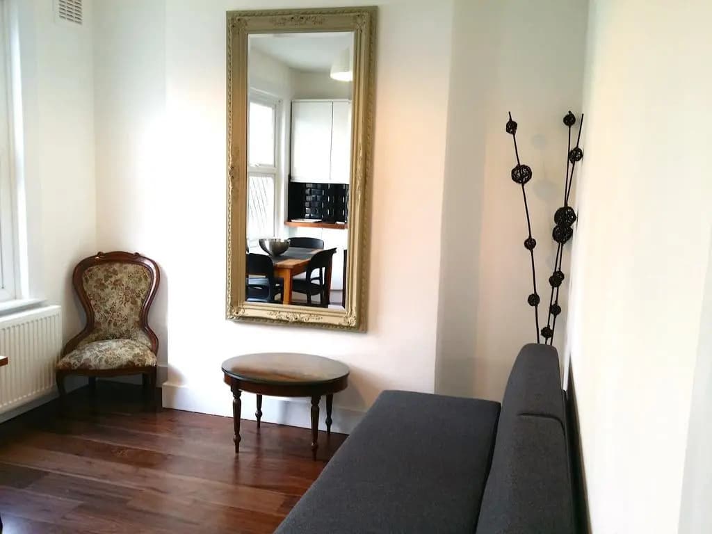 Victorian Terraced Apartments - photo 9