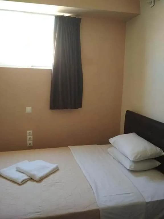 Pella Inn Hostel - photo 34
