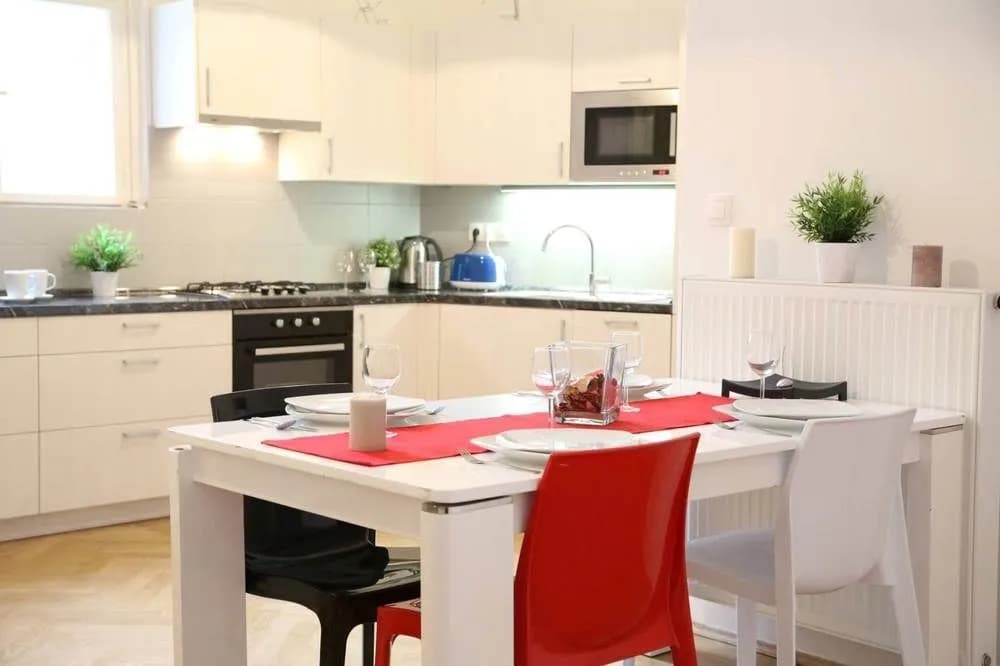 Large Wenceslas Square Apartment for 10 guests - photo 11