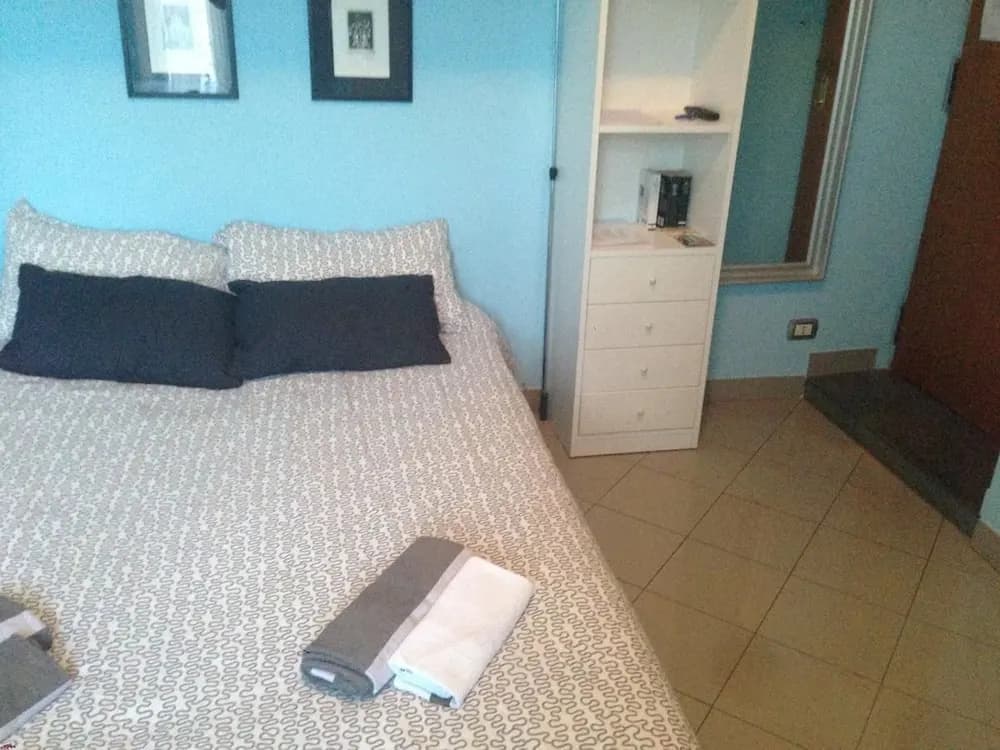 Charming Apartment Corso Como - photo 4