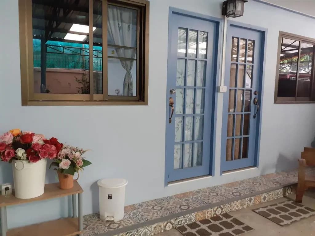 BaanSu Hostel - photo 1