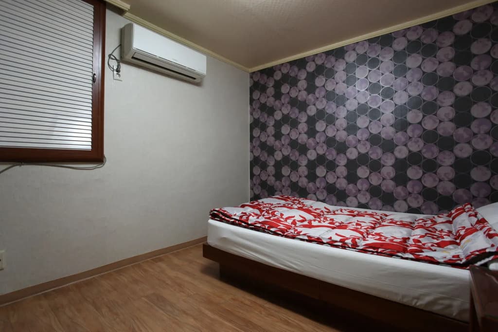 Yes Motel - photo 12