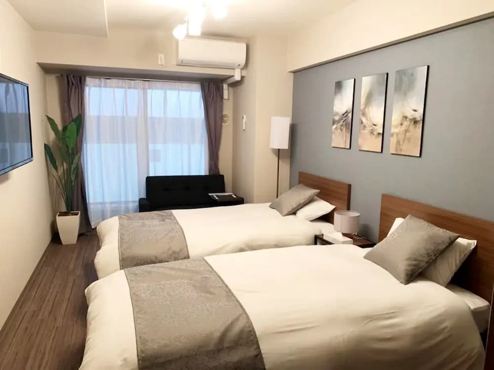 At RLiS House Tsutenkaku - photo 5