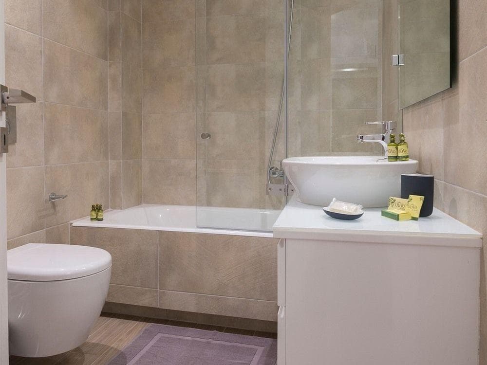 Petal Apartments - photo 9
