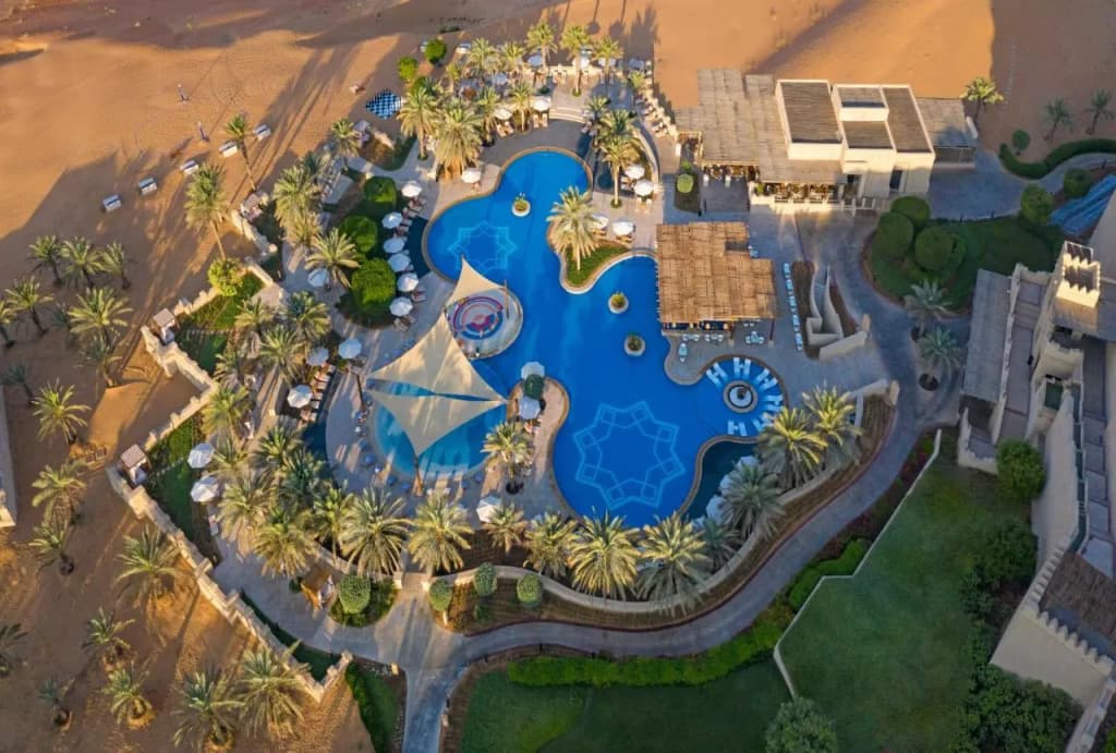 Qasr Al Sarab Desert Resort by Anantara - photo 40