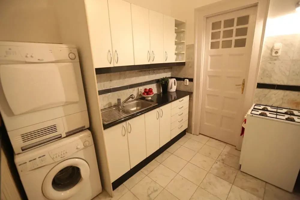 d.Five Classic Luxury Apartment - photo 13