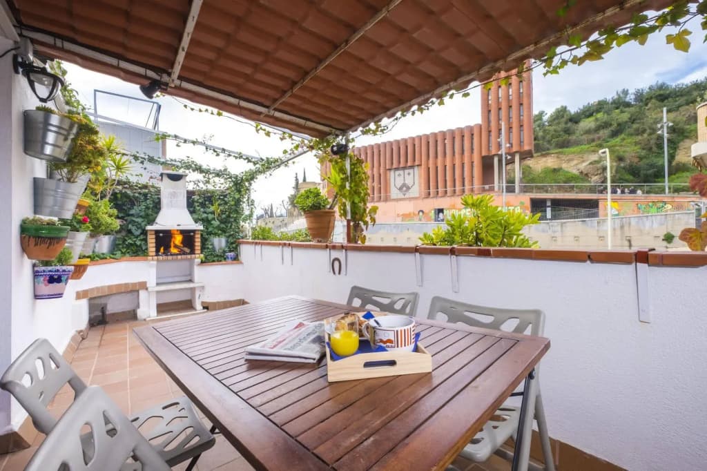 Attic & Terrace BBQ Park Güell BCN Metro - photo 13
