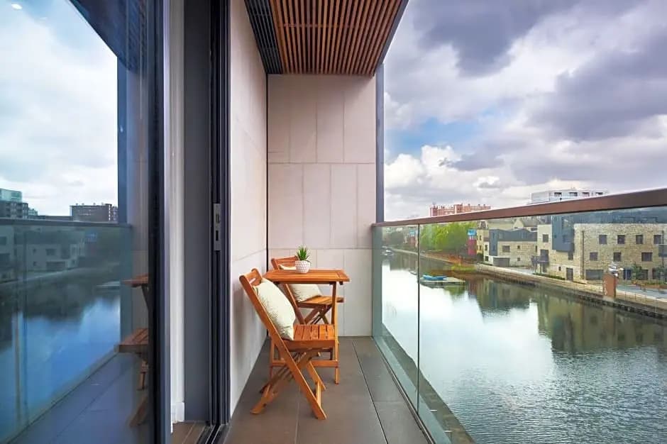 Lexicon Book House Apartments - photo 7