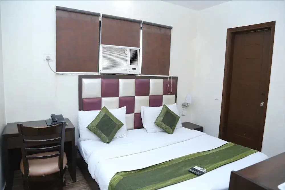 Hotel Noble Deluxe - photo 7